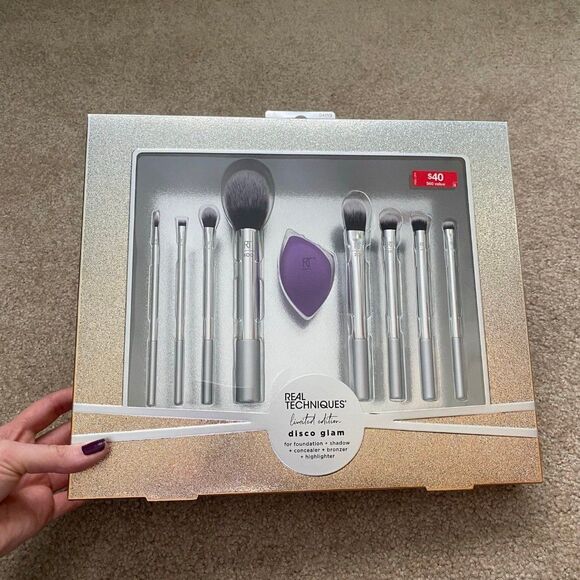 Real Techniques Disco Glam Brush Set Makeup Brushes Make Up Face Skin MUA NEW - Picture 6 of 11